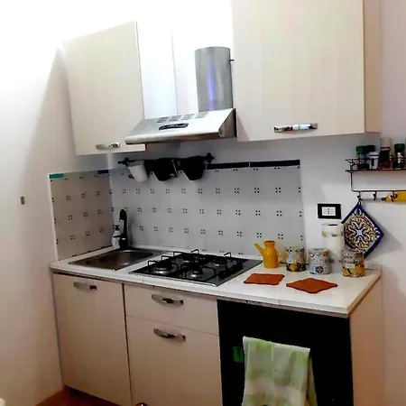 Апартаменты Ballaro Палермо